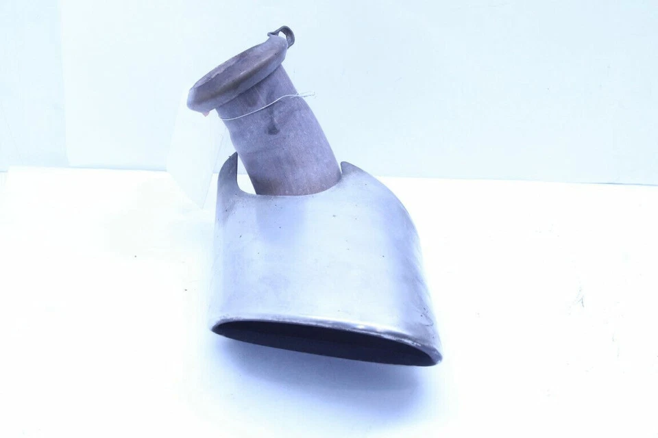 Punta silenciadora de escape izquierda Porsche 911 996 2002-2004 OEM usada Foto 2 de 4