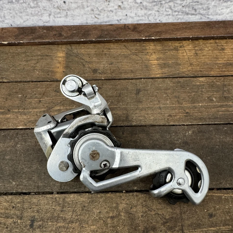 Desviador trasero vintage SunTour Mounttech jaula larga plateado MTB Touring años 80 80 Foto 2 de 4