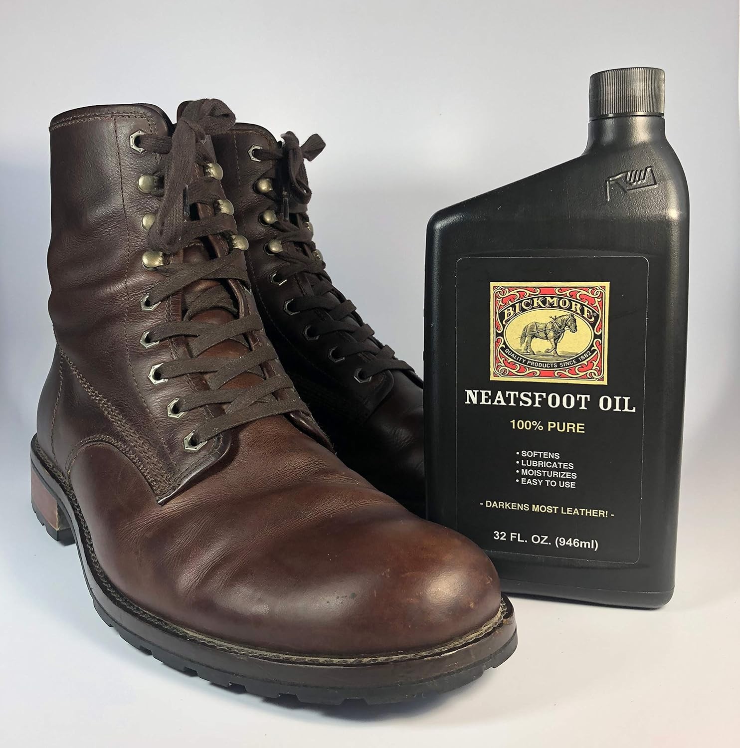 100% Pure Neatsfoot Oil - Leather Conditioner and Wood Finish