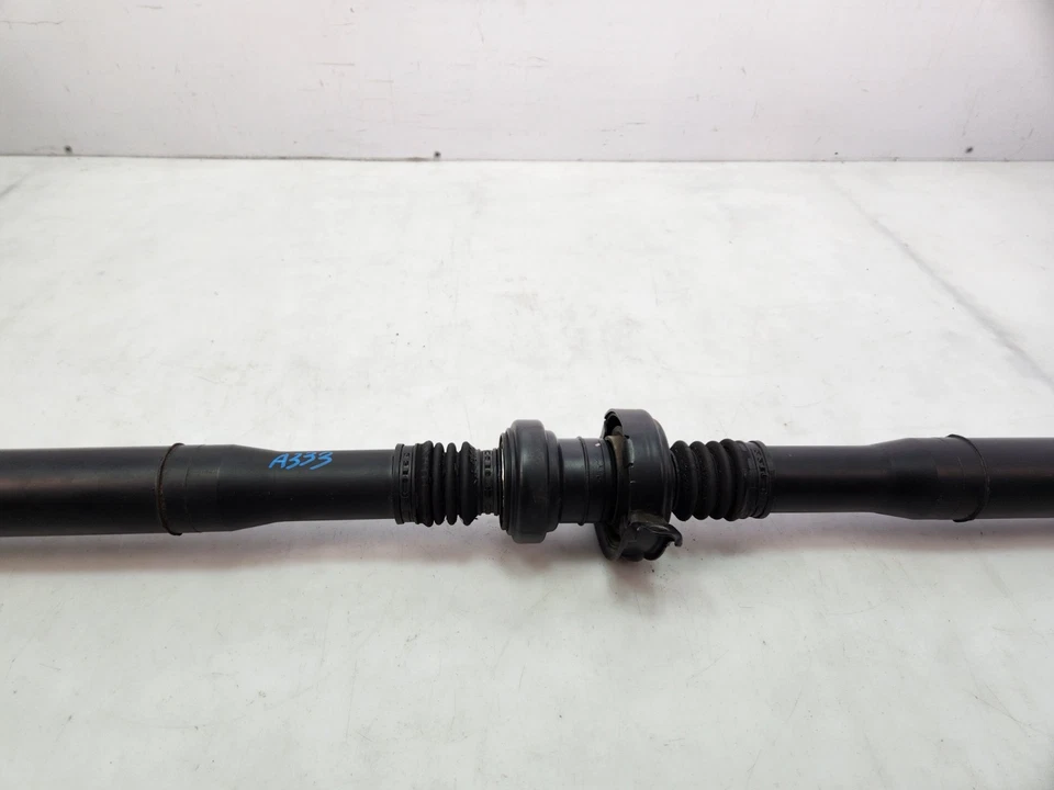 ✅ 11-18 OEM Porsche Cayenne 958 Rear Drive Shaft Propeller Driveshaft Assembly - Image 3 of 4