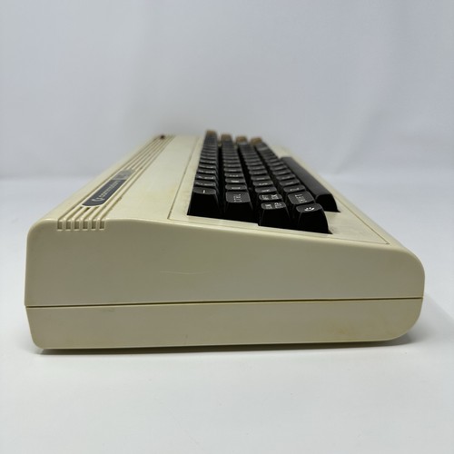 Commodore VIC-20 Computer w/ Original Power Supply AV Cable Tested CBM Basic V2 - Picture 8 of 17