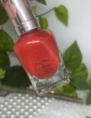 Sally Hansen Color Therapy Nagellack 502 Dear Santa rot gold schimmer 14,7 ml