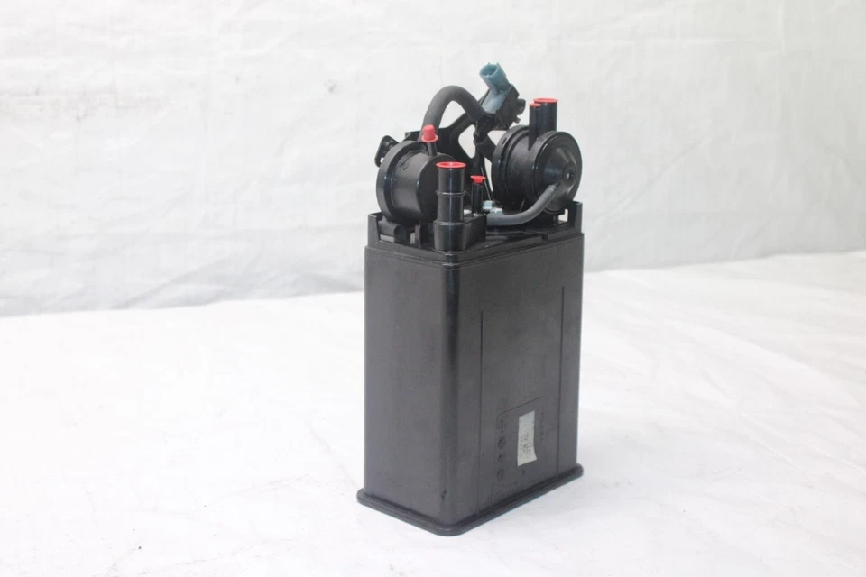 Lexus SC430 Z40 CONV #394 2005 bote de vapor de combustible Foto 2 de 4