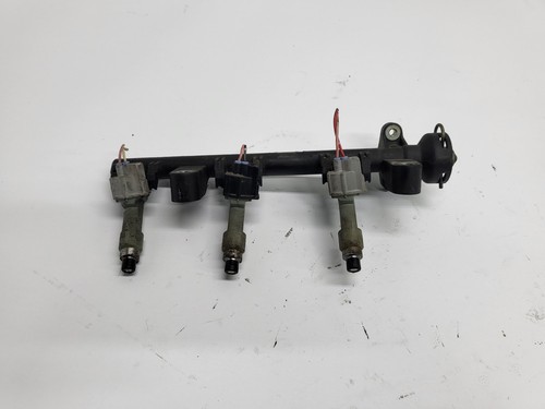 Toyota Aygo AB1 - Einspritzdüsen Einspritzleiste 238140Q010A (02)