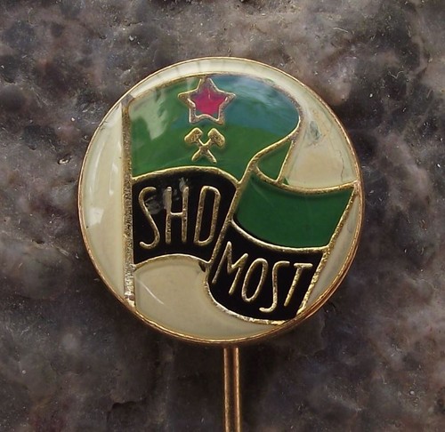 Czech SHD Most Lignite Coal Mines Miners Crossed Hammers Logo Mining Pin Badge - Picture 4 of 5