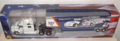 Kenworth T2000 (2001) NASCAR TEAM RUSTY WALLACE AMERICAN TRUCK 1:43 ALTAYA