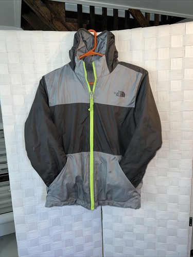 The North Face Reversible Boys Youth True Or False Jacket TNF Red (medium) NWT
