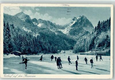 39518423 - 8100 Garmisch winter ice skating on Lake Riess