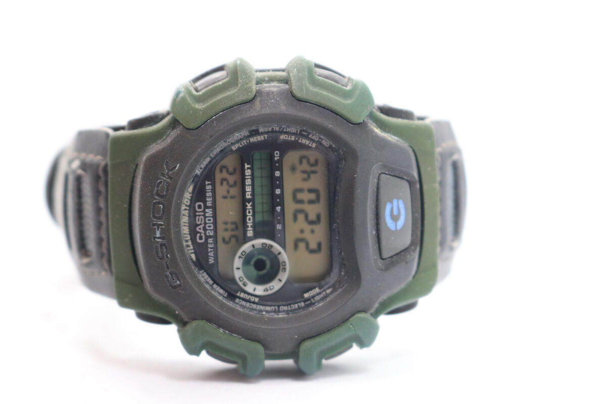 Casio G-SHOCK DW-004 (1659) 43mm Mens watch - New Battery Casio G-SHOCK DW-004 (1659) 43mm Mens watch - New Battery