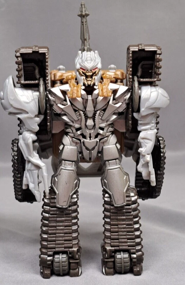 Lot 2 TRANSFORMERS THUNDERCRACKER and AGE OF EXTINCTION MEGATRON. - Image 3 of 4