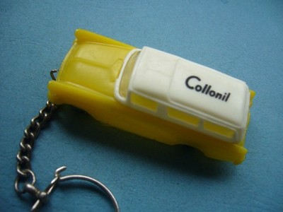 Keyring - Opel Colonil No. 3 Yellow Caravan Caravan - Complete - Germany