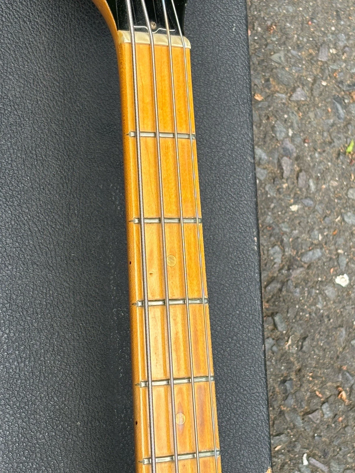 Picture 4 of 24