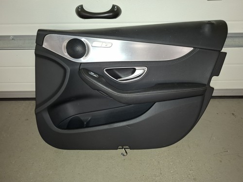 Mercedes W205 Avantgarde Türverkleidung Leder Schwarz Vorne Rechts A2057200270