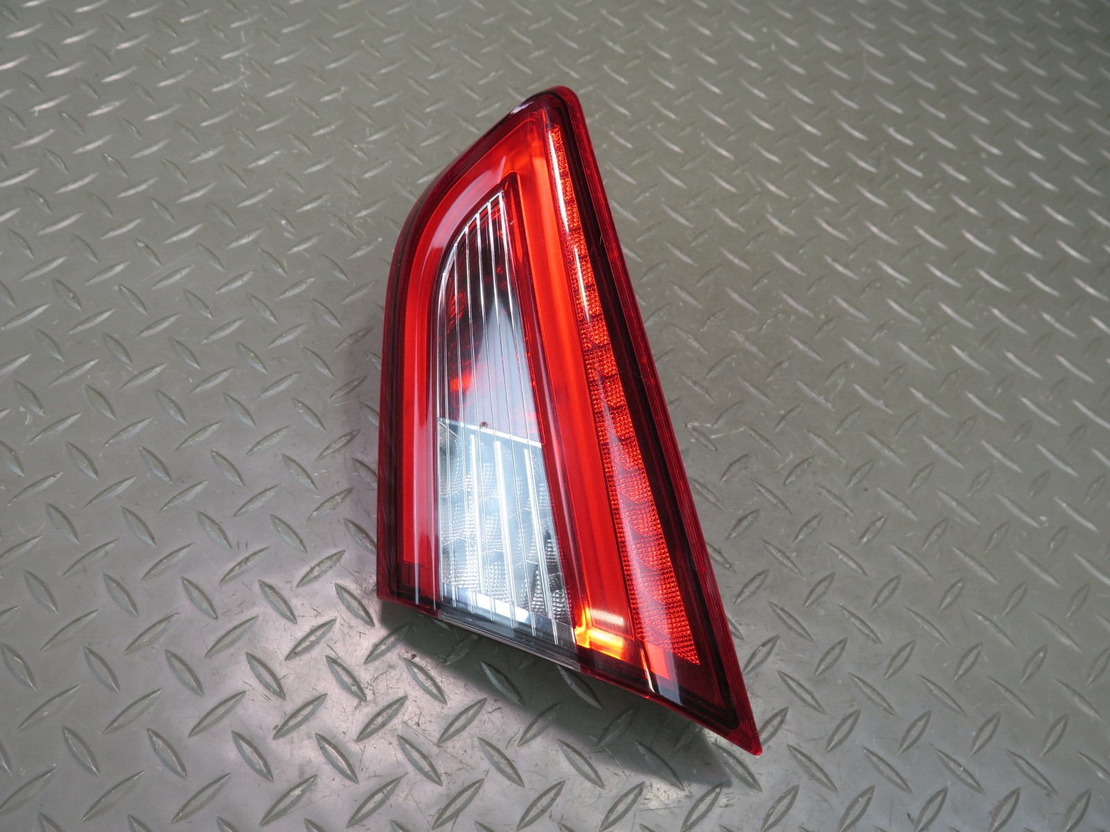 14-20 MASERATI GHIBLI M157 REAR LEFT RIGHT SIDE INNER TRUNK TAIL LIGHT LAMP SET