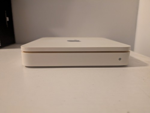 Apple Airport A1409 2TB Time Capsule + Apple Airport Express A1392 (LOT, TESTED) - Picture 2 of 10