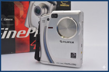  READ FUJIFILM FinePix 4700Z Digital Camera AA Battery w/ Box Charger JAPAN