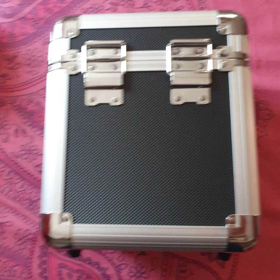 Flight case pour rangement pour environ 50 disques vinyles 45 tours - Photo 4/4