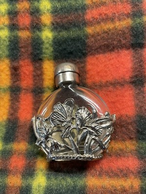 Vintage Mini Parfum Flakon mit silberfarbenem Stopfen & Blumen Deko Etui 