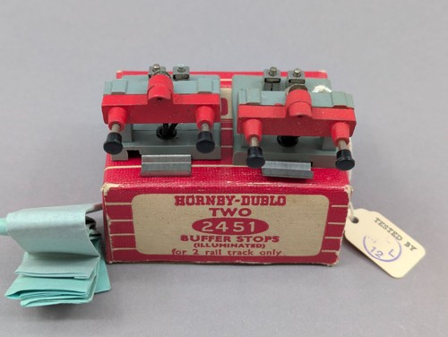 Heurtoirs Hornby Dublo 2451 Métal Die-cast Années 60 Buffer Stops NOS | Zustand: Occasion
