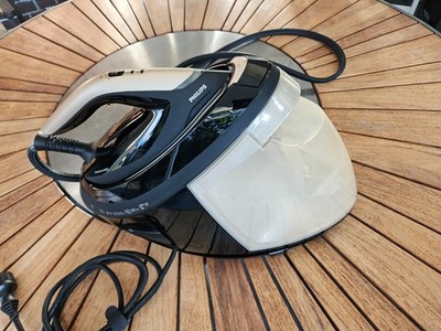 Philips PerfectCare 8000 Serie Dampfbügelstation, Schwarz (PSG8140/80)