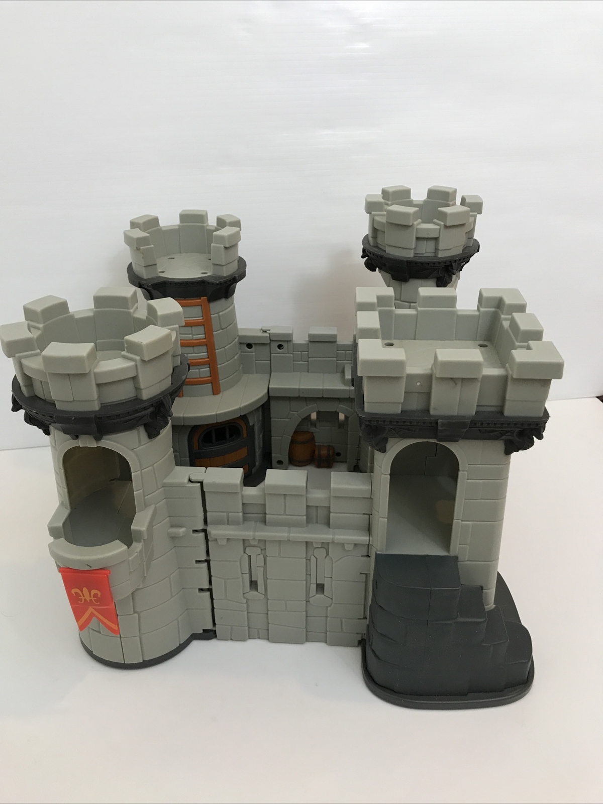 Picture 4 of 12