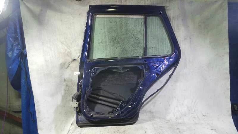 1400667 tür hinten rechts für VOLKSWAGEN GOLF IV BERLINA (1J1) CONCEPTLINE 1997 Foto 2 de 4