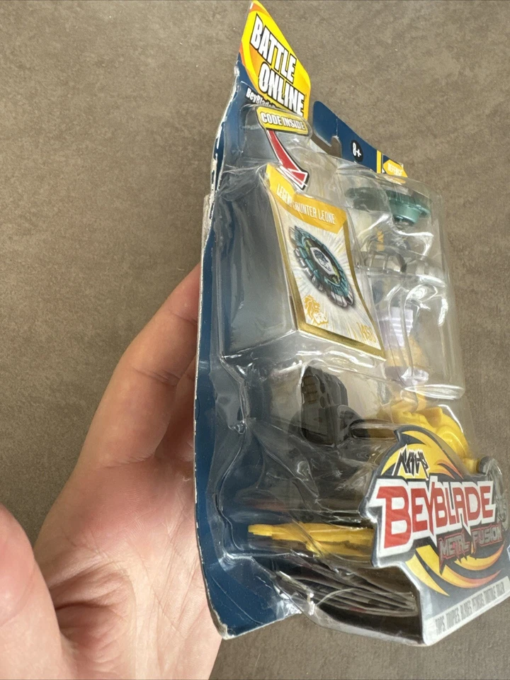 Toupie Beyblade Legend Counter Leone Metal Fusion BB-04 Hasbro Neuve - Imagen 3 de 4