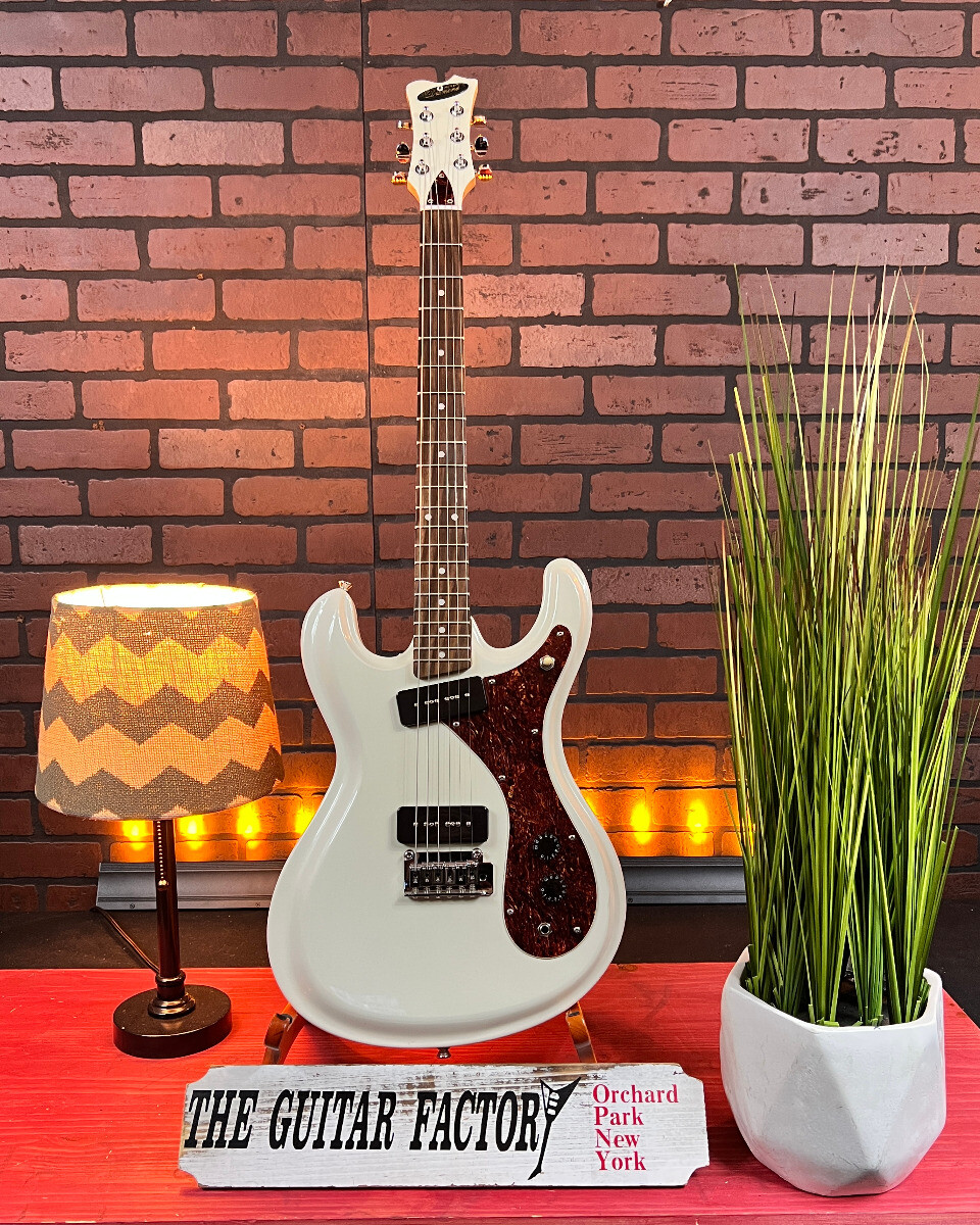 美品 アリアダイヤモンド エレキギター DM380 モズライトタイプ