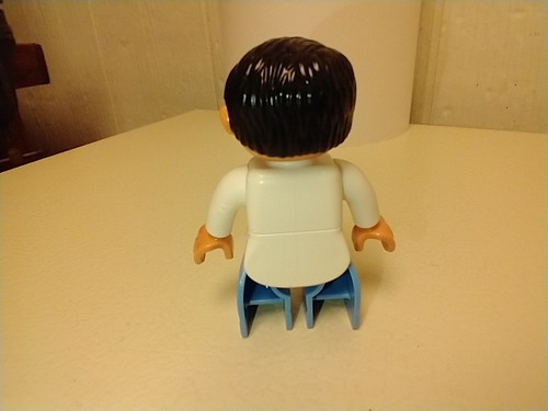 LEGO DUPLO 10587 Cafe - Male Barista/Worker Figure Only 5/31/23 - Picture 2 of 2