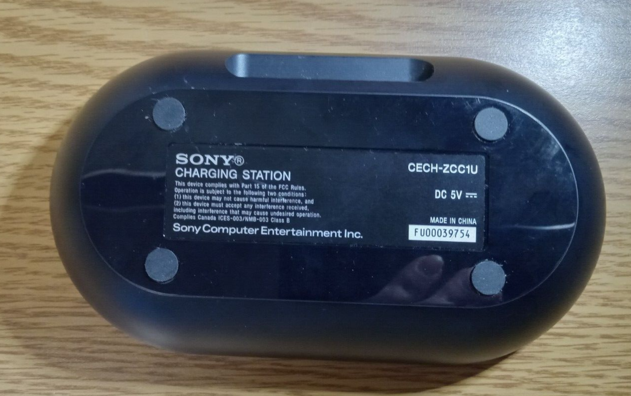 Pair of Sony PlayStation 3 PS3 Move Motion Controllers (CECHZCM1U