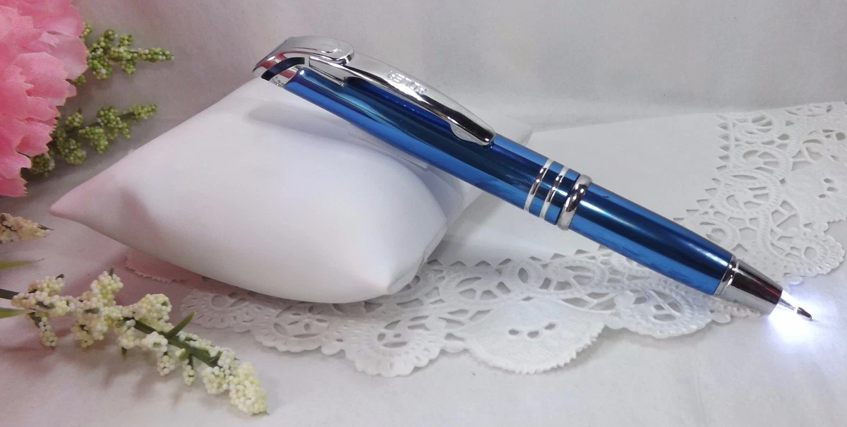 Adler Ink Pen With Light Shelly Lighting