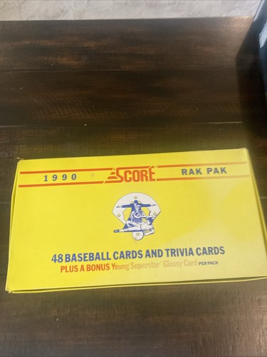 1990 Score Baseball Rack Box of 24 Packs, 48 Cards Per Rack Pack- Un Searched Bo