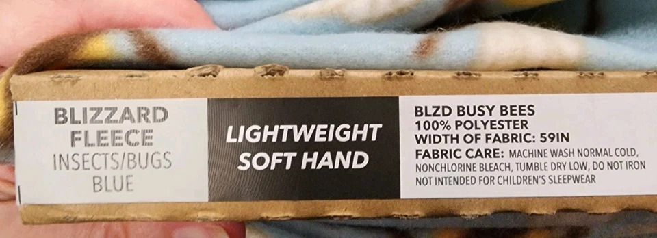Флисовая ткань Blizzard в ярдах Busy Bees синяя - Изображение 3 из 3
