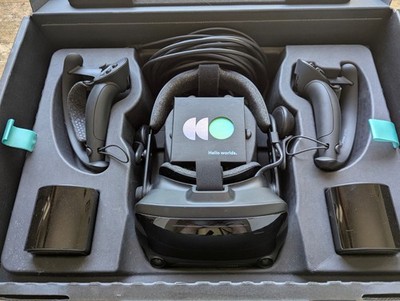 Valve Index VR Kit komplett Headset 2 Controller 2 Basisstationen SteamVR OVP