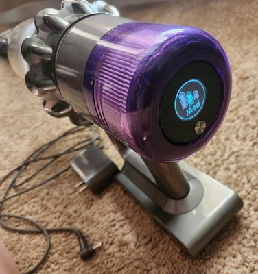 Dyson V11 Torque Drive Full Vacuum Cleaner w/Attachments *For Parts*