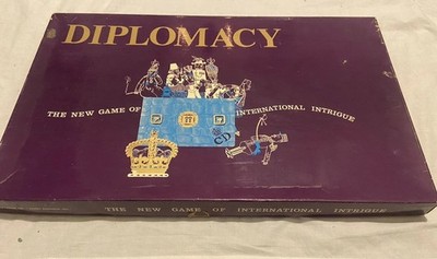 RARE 1961 Game Research Inc DIPLOMACY Board Game International Intrigue BJ80