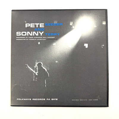 PETE SEEGER AND SONNY TERRY Carnegie Hall Concert LP Folkways 1963 EX+ w/ Insert