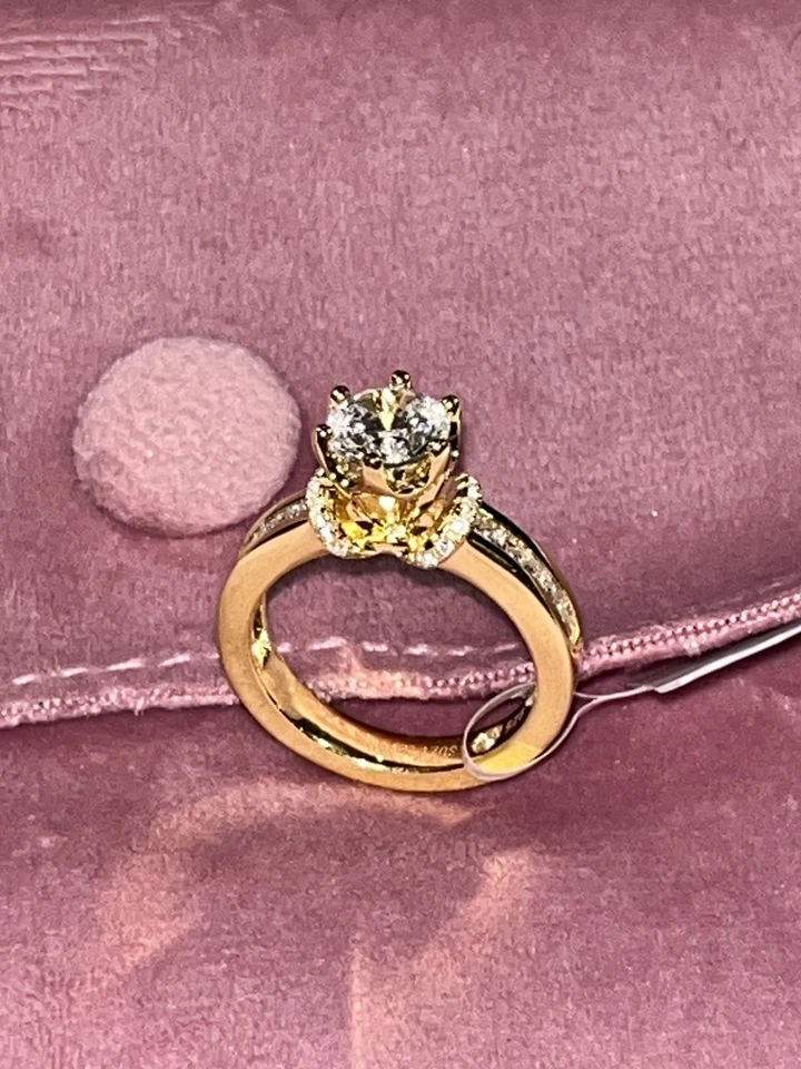 Suzy LeVian Sterling Silver Gold Ring Size 6.5 Cubic Zirconia Hidden Hidden Gem - Image 4 of 4