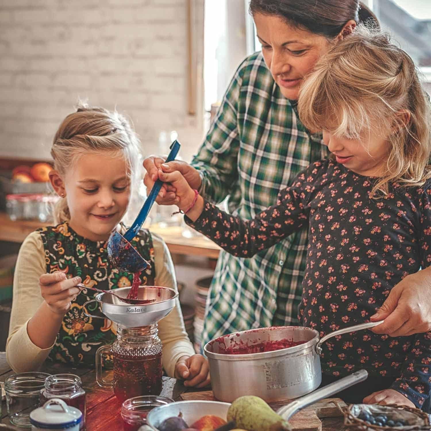 Versatile 5-Inch Stainless Steel Funnel & 200 Mesh Strainer for Liquids & Grains