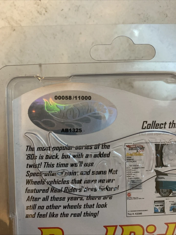 Autobús de arrastre Hot Wheels Real Riders serie 5 VW bajo # 00058/10000 Foto 3 de 3