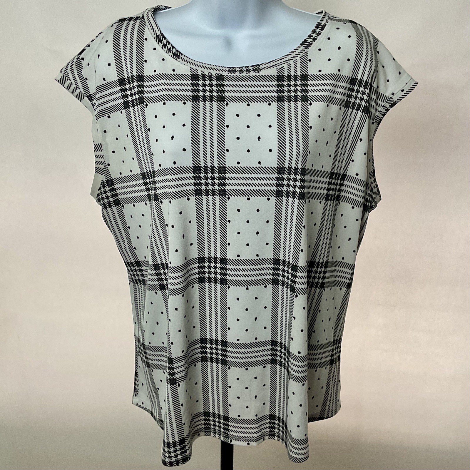 ELLE Women’s Black White Cap Sleeve Blouse Top Size L Pullover Career Shirt