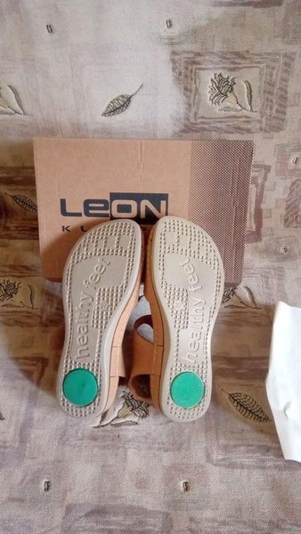 Women LEON Heels Beige Leather 37