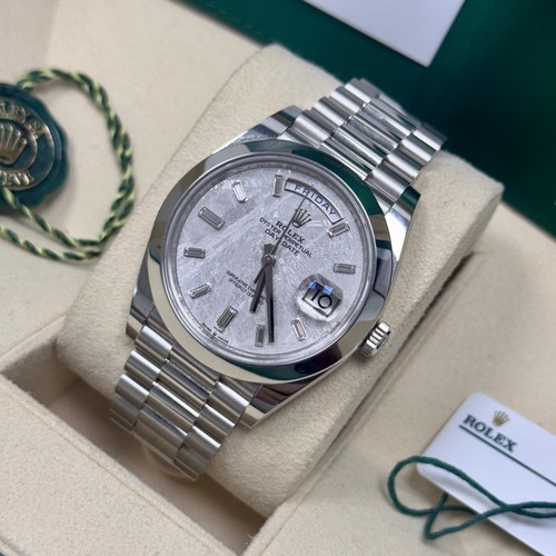 DayDate 40mm Auto 228206 Meteorite Motif Baguette Dial Smooth PLAT Presidential