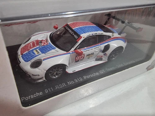 SPARK Y136 PORSCHE 911 RSR N°912 Porsche GT Team 24H Daytona 2019 1/64
