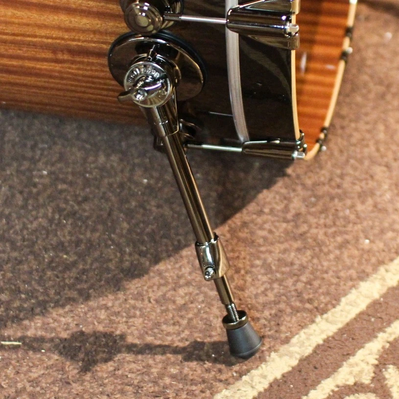 Juego de batería DW Collector's Caoba Purplecore Black Burst - 22,10,12,16 SO#1398022 Foto 3 de 4