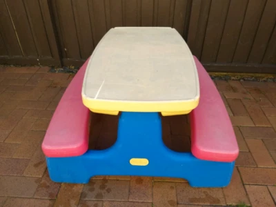 Little Tikes Kids Table And Chairs Picnic Table Toys Outdoor