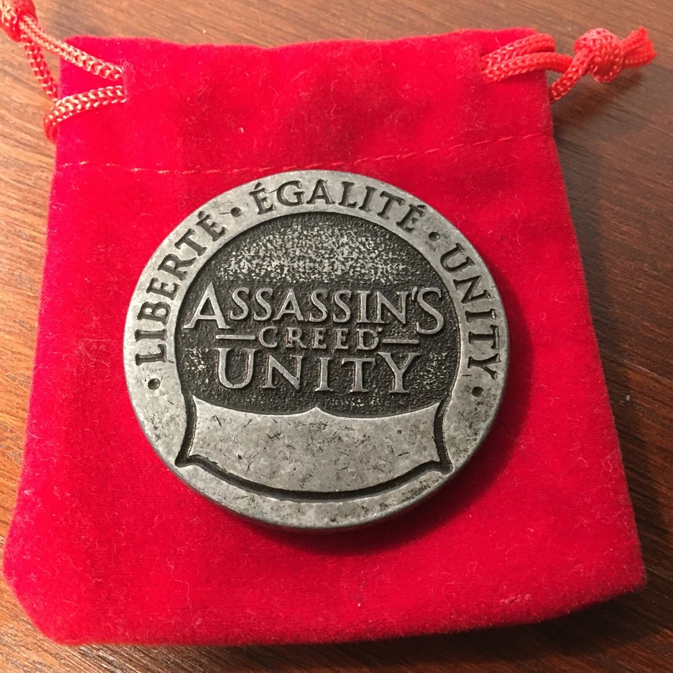 Assassins Creed Unity Collectible Metal Coin Medallion Loot Crate Exclusive - Image 4 of 4