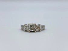 14K White Gold 1.37ct Three Stone Princess Cut Diamond Engagement Ring Size 4