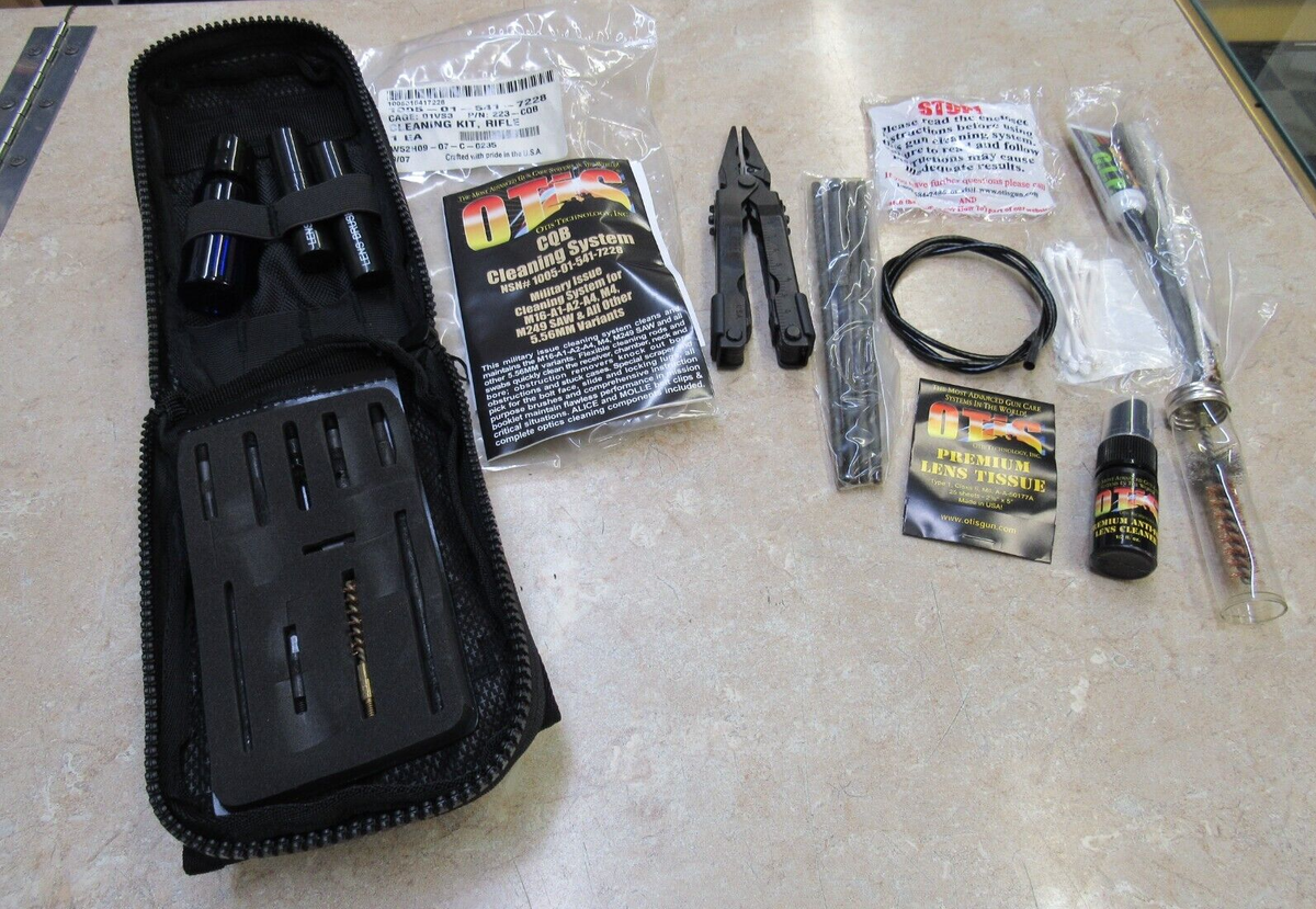 クー☆★☆　cs2セット OTIS CQB CLEANING KIT 5.56mm 223 w/ GERBER MULTI TOOL in Molle