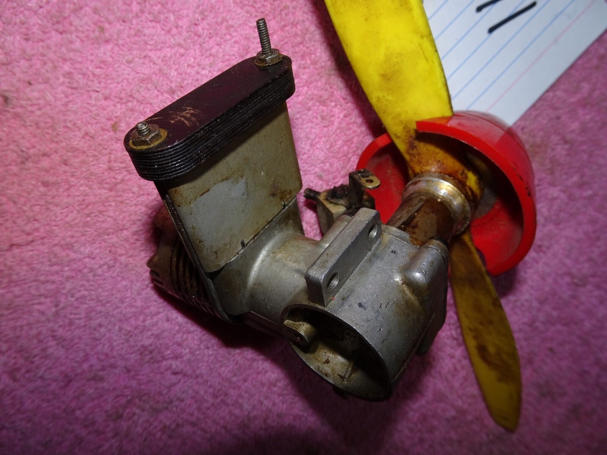 EXCELLENT VINTAGE JAPAN ENYA 19 V CONTROL LINE NITRO MODEL